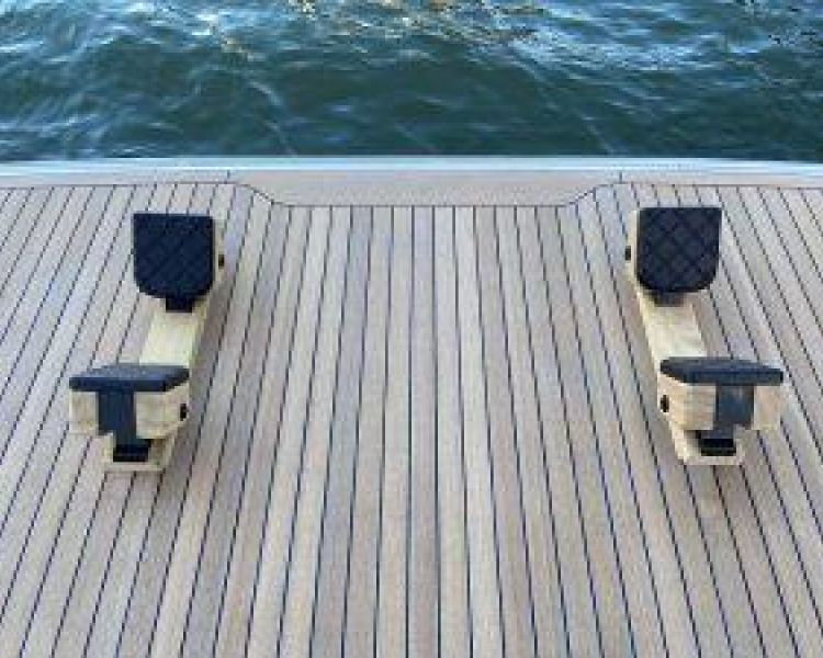 Rapid-Marine-UniversalChocks-300x225